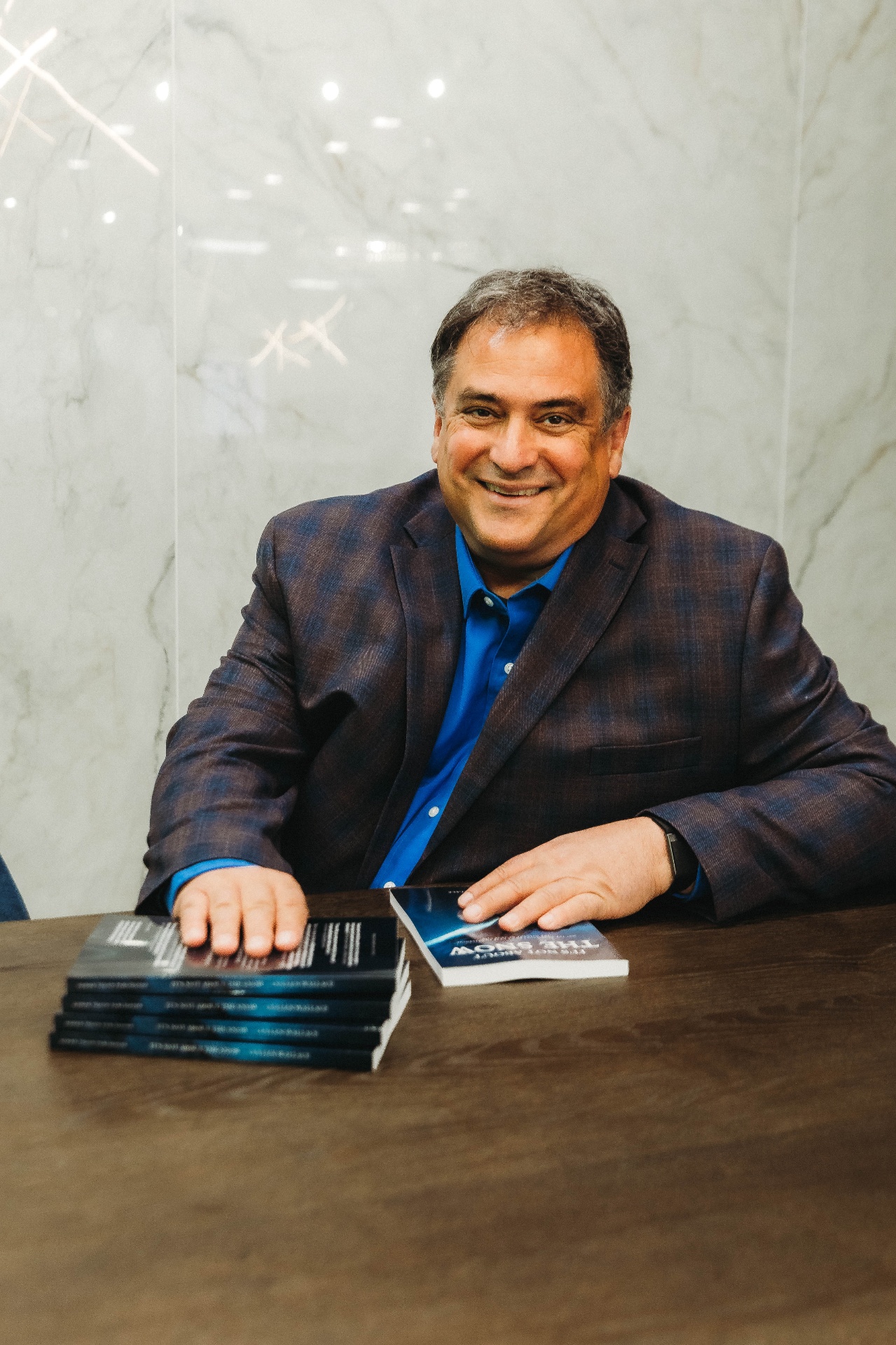 Cullen Wallace, author